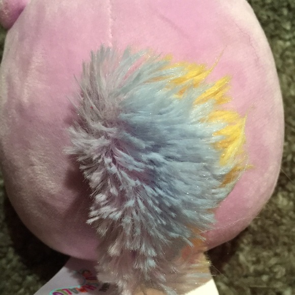 Squishmallow Sydnee the Squirrel.
Squishville 4" Christmas Ornaments Holiday - Picture 3 of 4